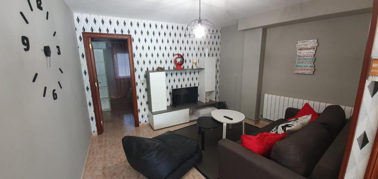 Apartamentos Portolux Пуэртомарин Экстерьер фото
