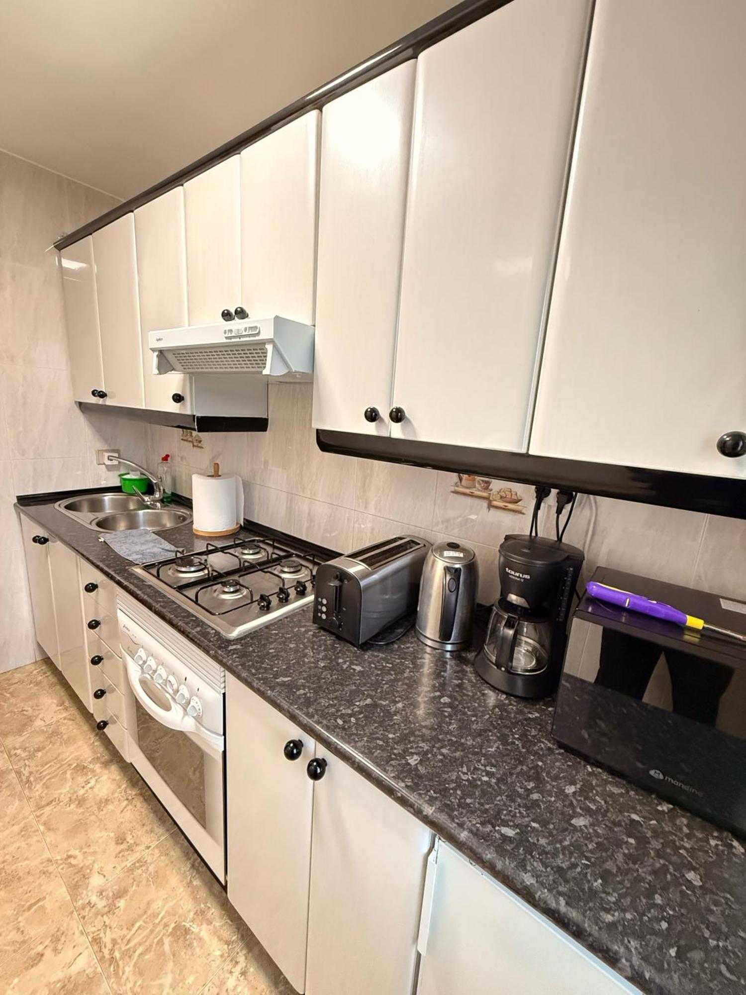 Apartamentos Portolux Пуэртомарин Экстерьер фото