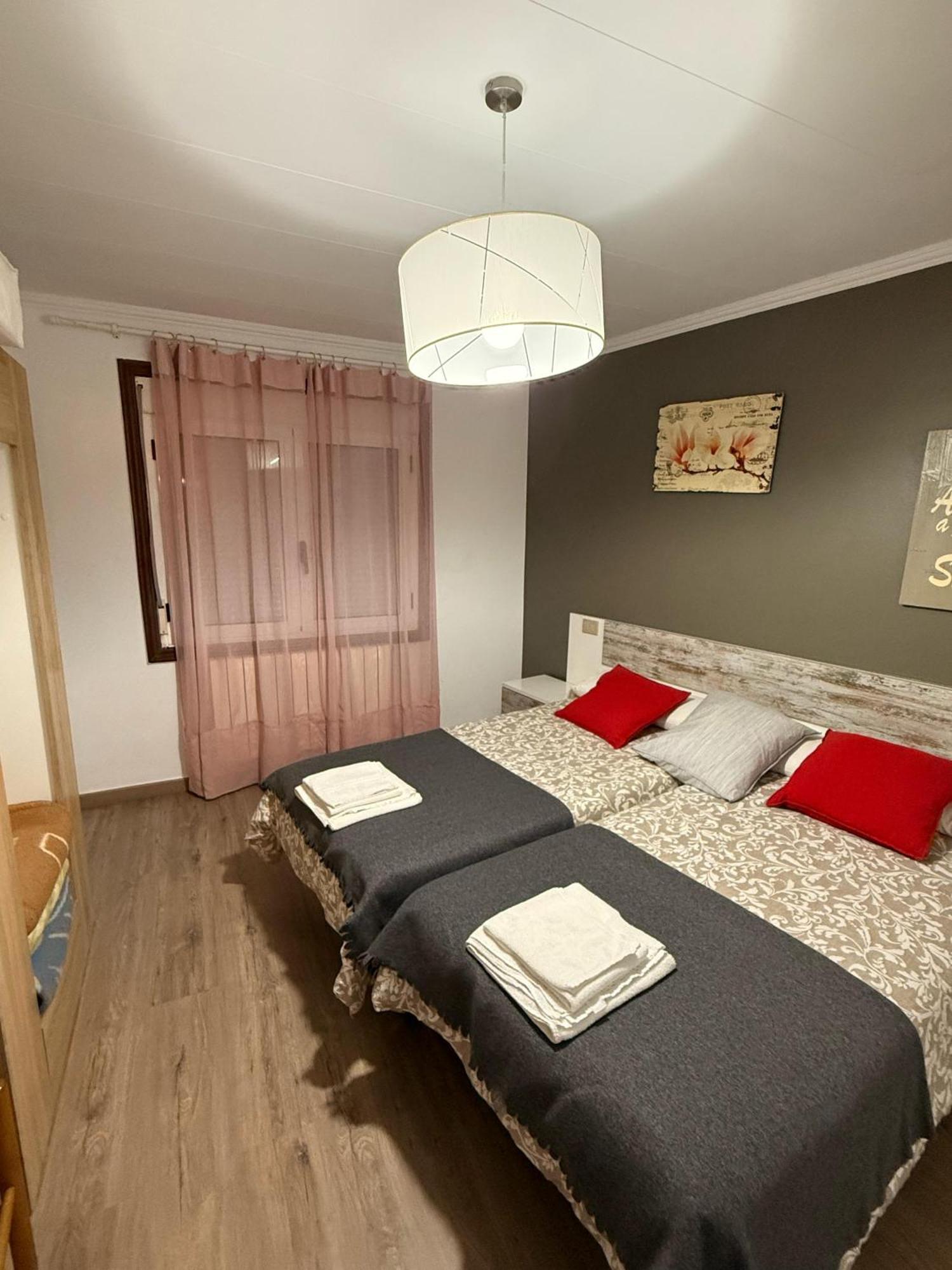 Apartamentos Portolux Пуэртомарин Экстерьер фото